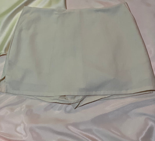 Taupe skort