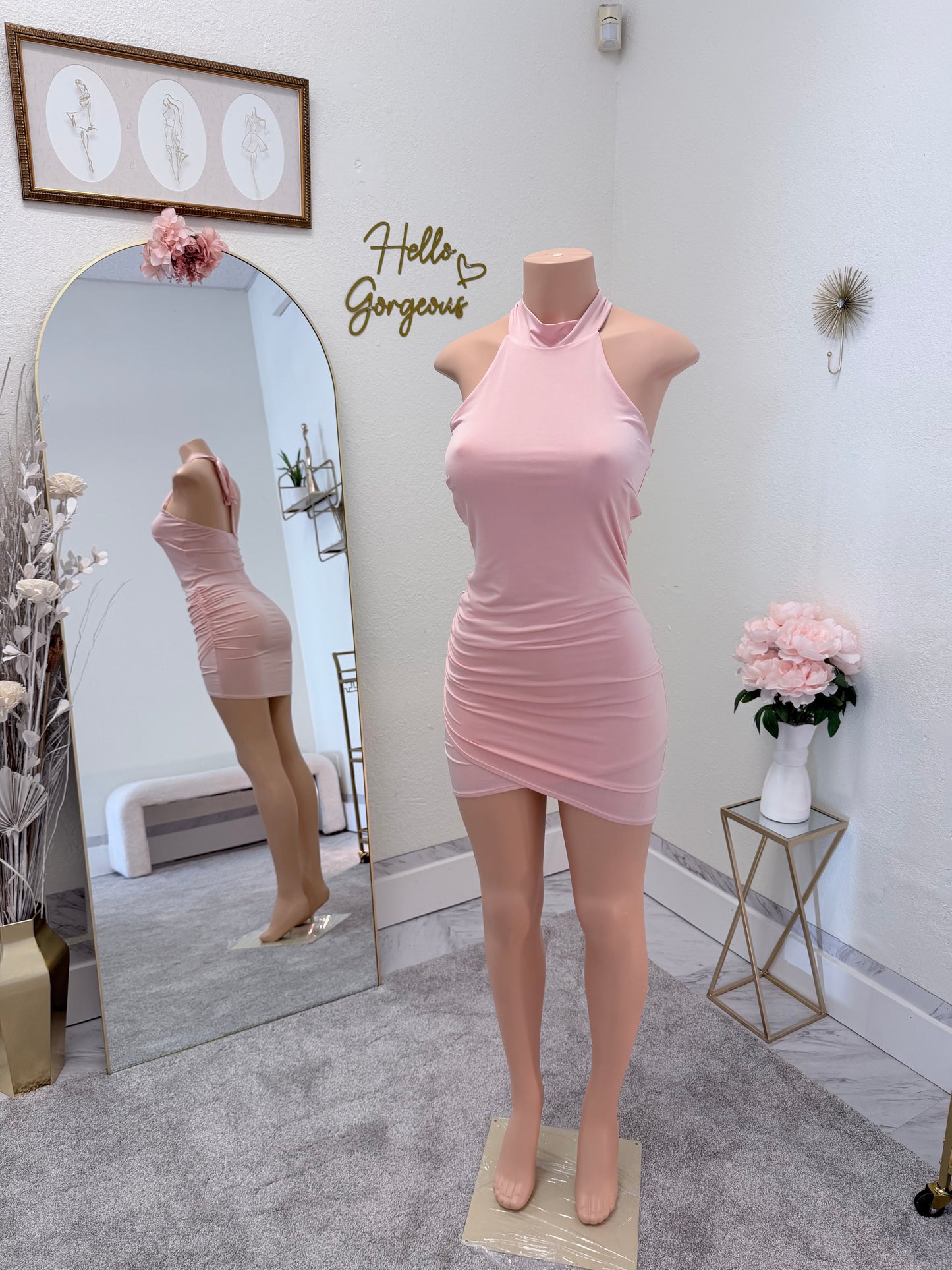 pink dress